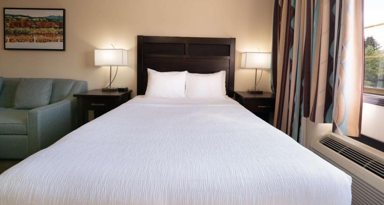 Prestige Rocky Mountain Resort Cranbrook, Worldhotels Crafted Kültér fotó
